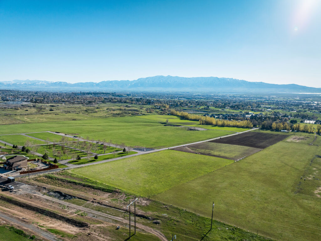 dji_fly_20240418_181130_131_1713539426379_aeb-HDR