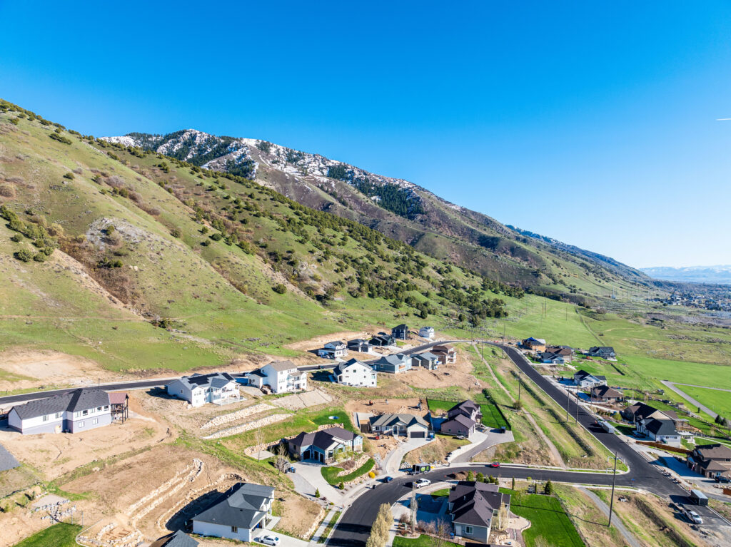 dji_fly_20240418_181156_134_1713539424401_aeb-HDR